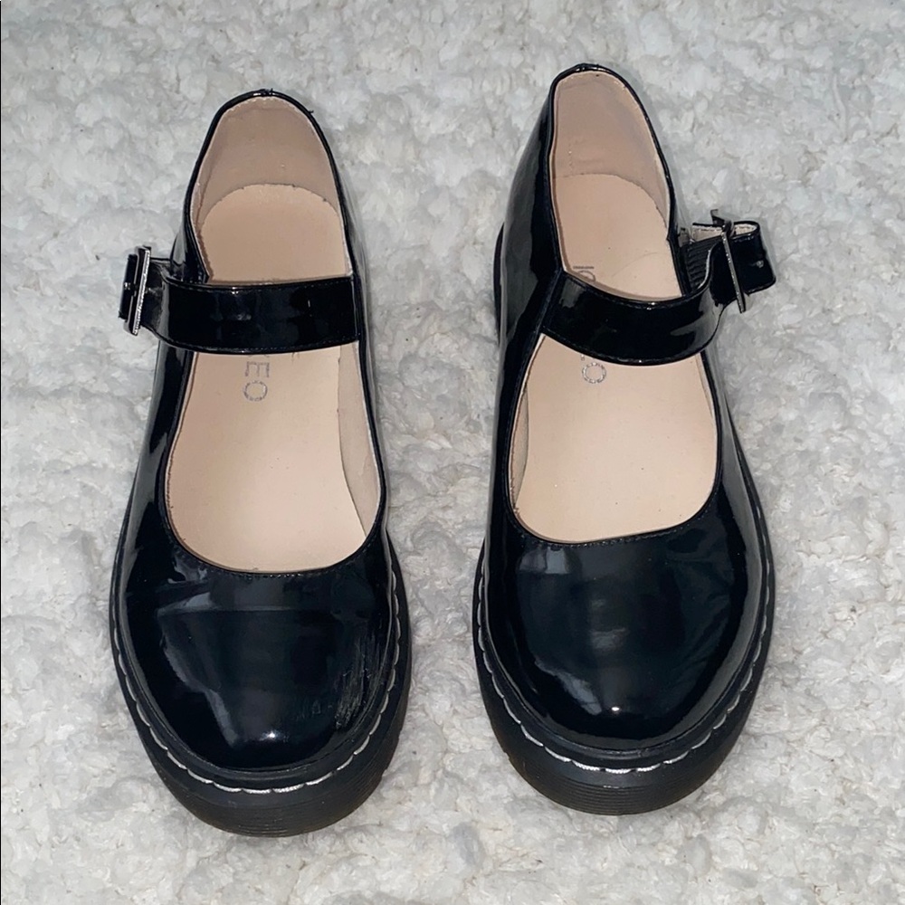 Black Patent Leather Mary Jane Shoes